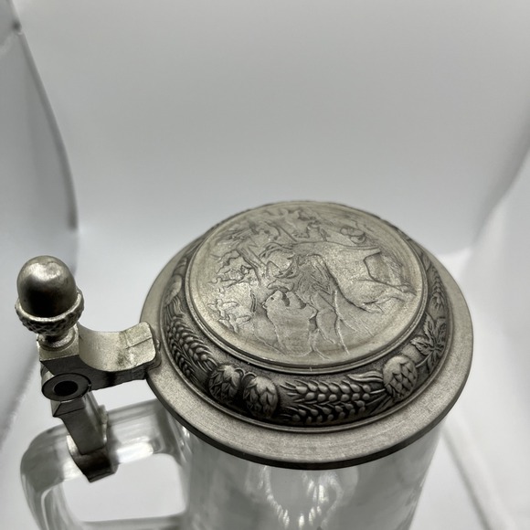 Nature Themed Beer Stein Made In Italy Pewter Lid Wildlife Scene 2 Lbs Weight‎ - Picture 5 of 8